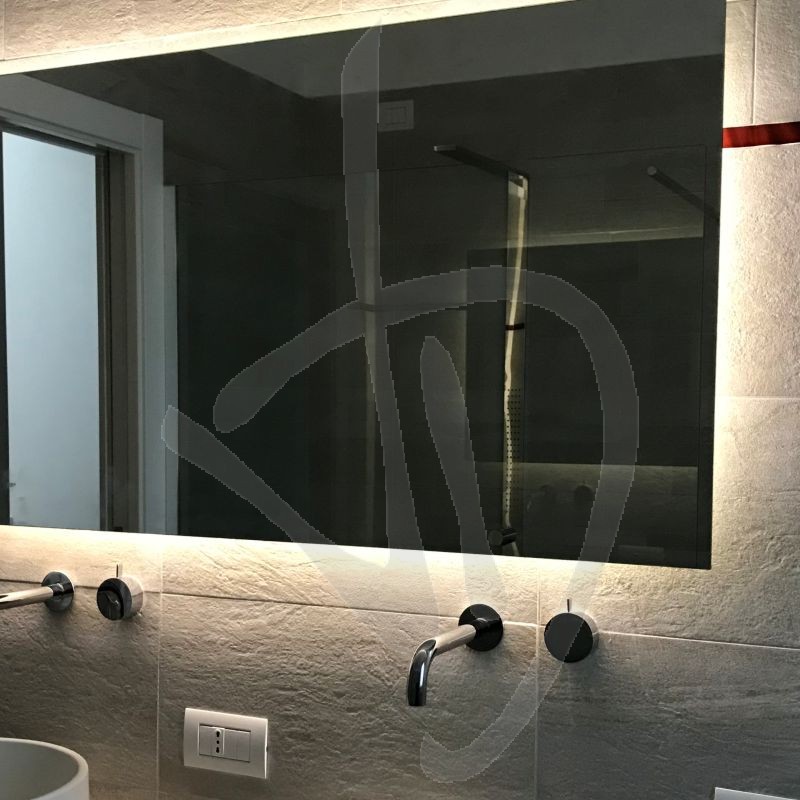 LED-Spiegel, Spiegel mit LED, beleuchtete Spiegel der Online-Messung