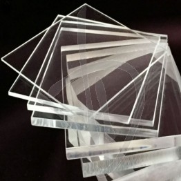 plexiglas-transparent