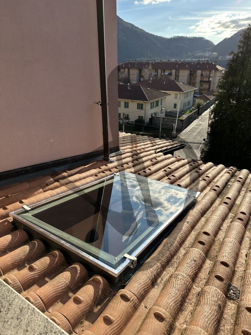 Maßgefertigte Produkte - Dachfenster - Vetri calpestabili