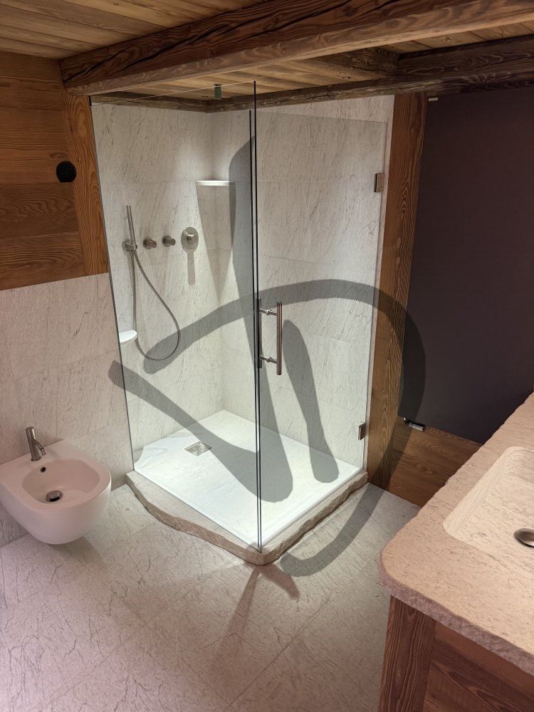 Maßgefertigte Produkte - Duschkabinen aus Glas - Eckausführungen - Box doccia in vetro 17