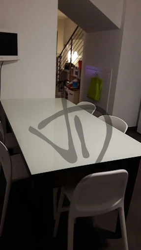 Maßgefertigte Produkte - Glastische – Glasschreibtische - Glas-Tischabdeckungen - Copritavoli in vetro
